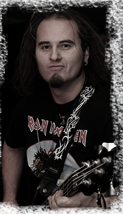 Martin Schwenk, Bass